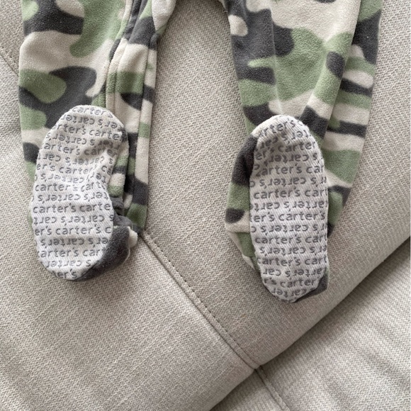 Carter’s Baby Camo Dinosaur Footie - Picture 3 of 6